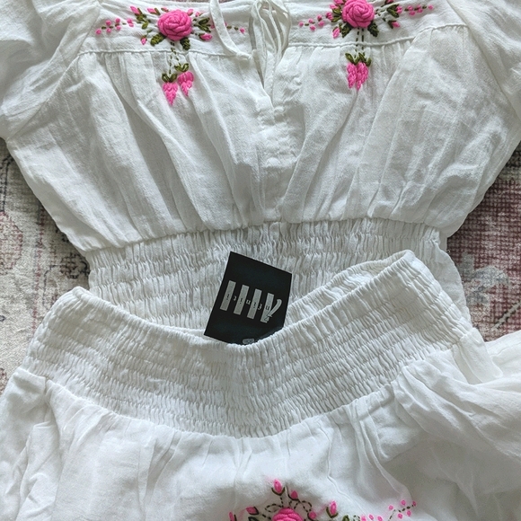 Embroidered skirt and top coord (two piece) - Picture 6 of 6